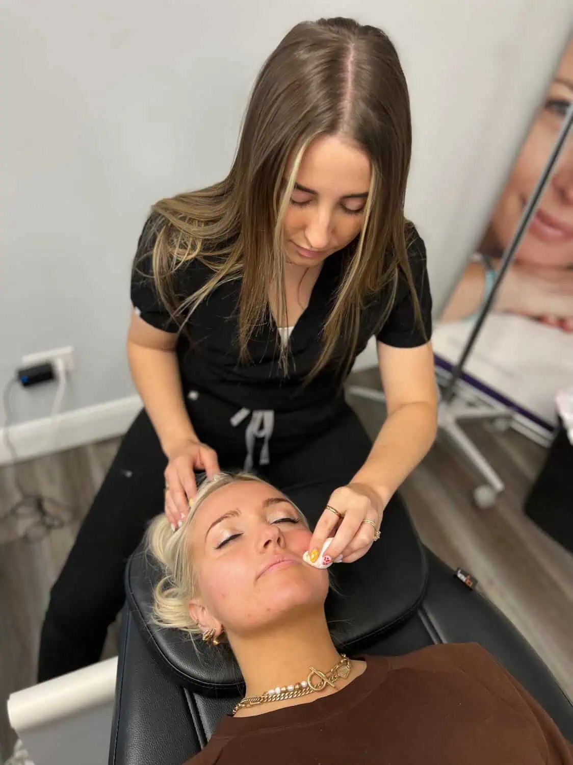 Professional providing personalized care and wellness treatment to a client in Provo, Utah